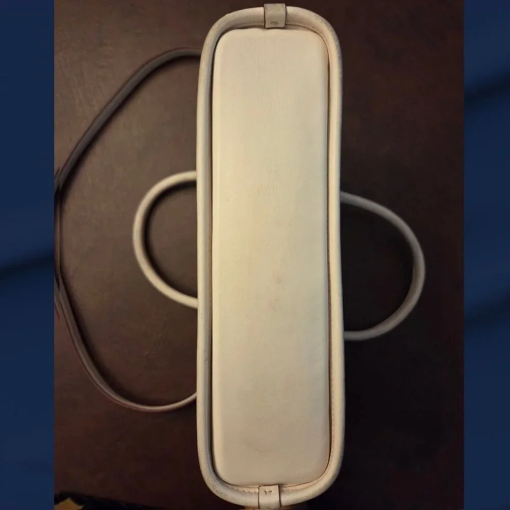 Coach CORA Dome Debossed Leather Mini Off white Bag - Picture 4 of 9